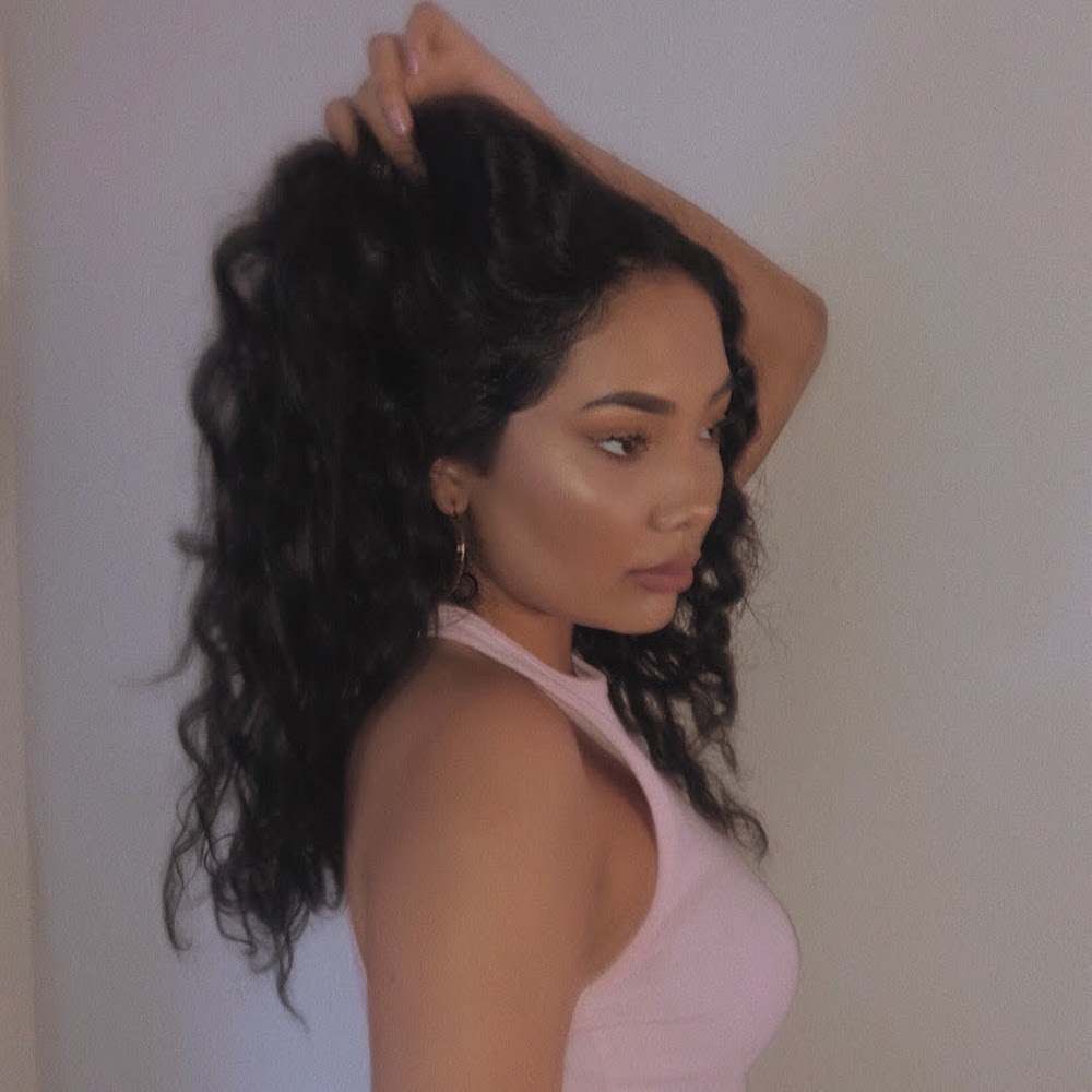 Meet your Posher, Yashira